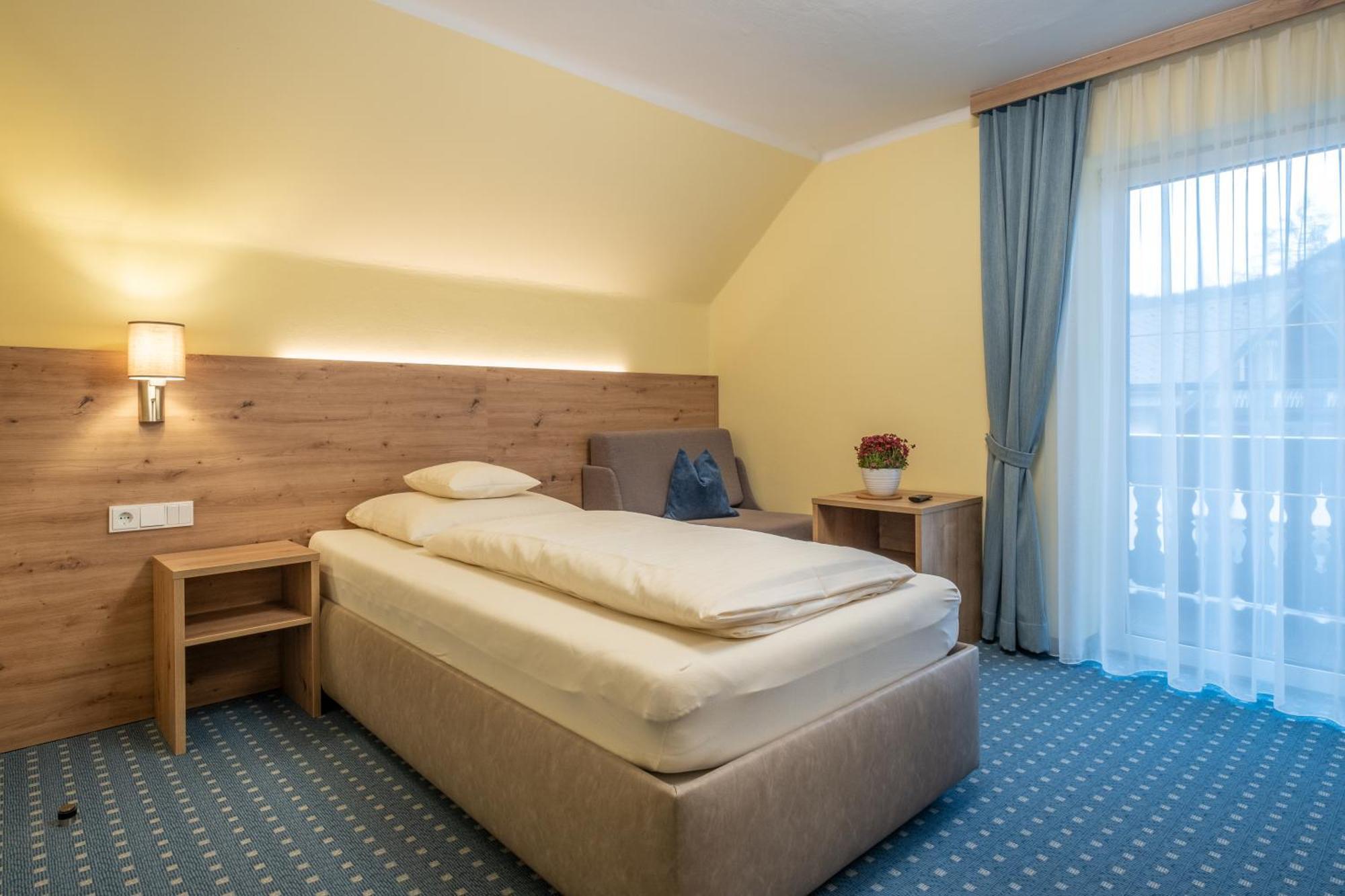 Hotel-Pension Falkensteiner Sankt Gilgen Ngoại thất bức ảnh