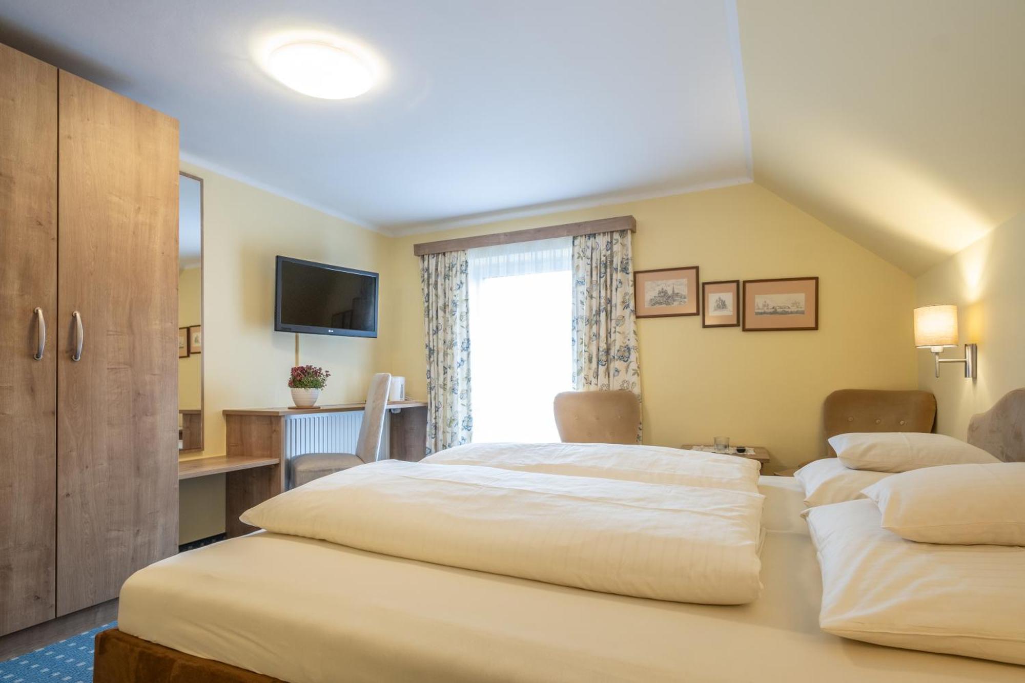 Hotel-Pension Falkensteiner Sankt Gilgen Ngoại thất bức ảnh